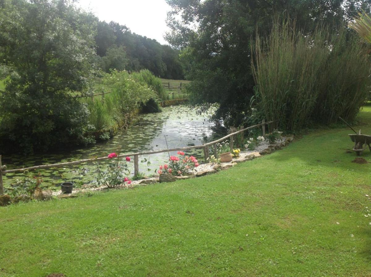 Bed and Breakfast Chateau Le Poiron Pissotte Экстерьер фото
