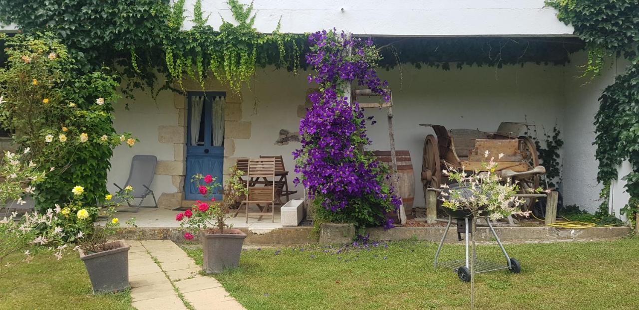 Bed and Breakfast Chateau Le Poiron Pissotte Экстерьер фото
